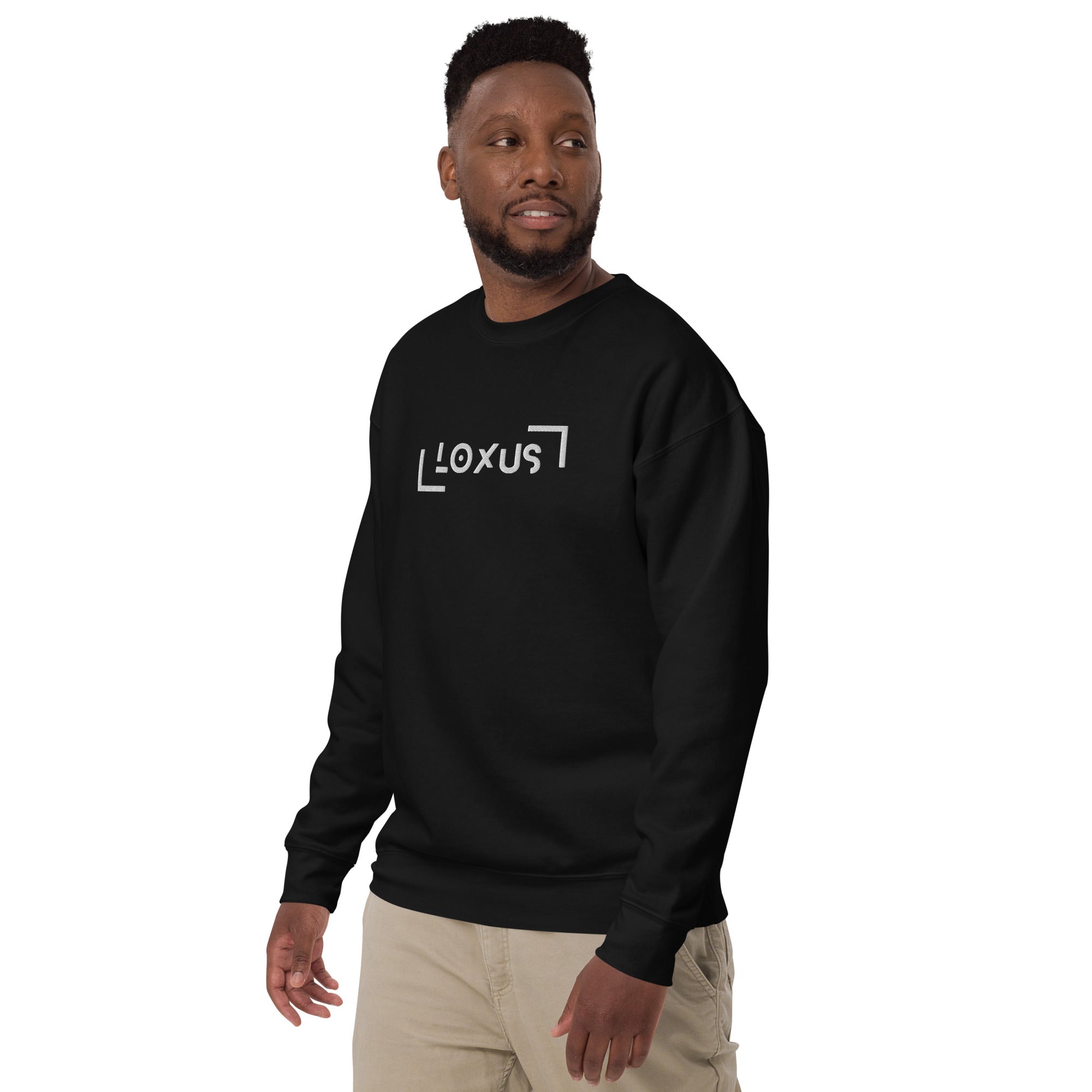 Loxus Essential Embroidered Black Crew