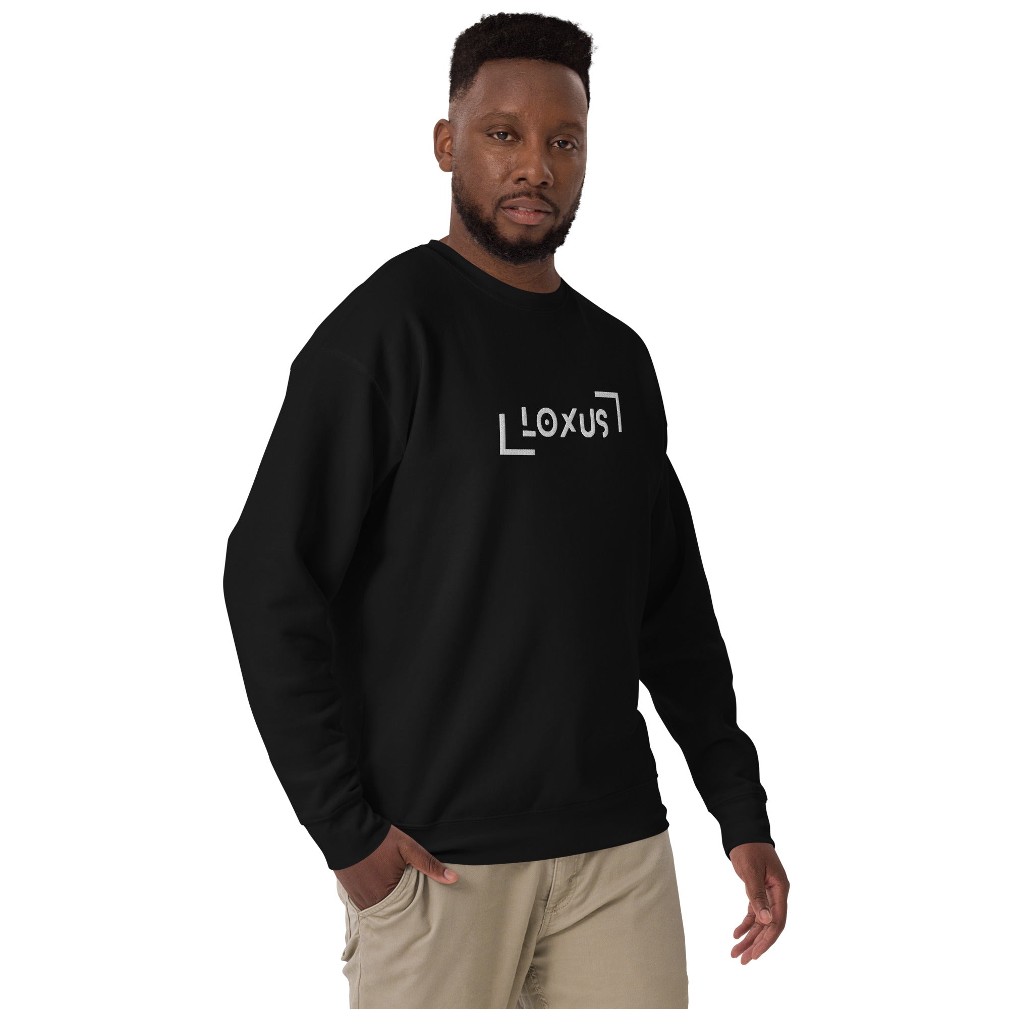 Loxus Essential Embroidered Black Crew